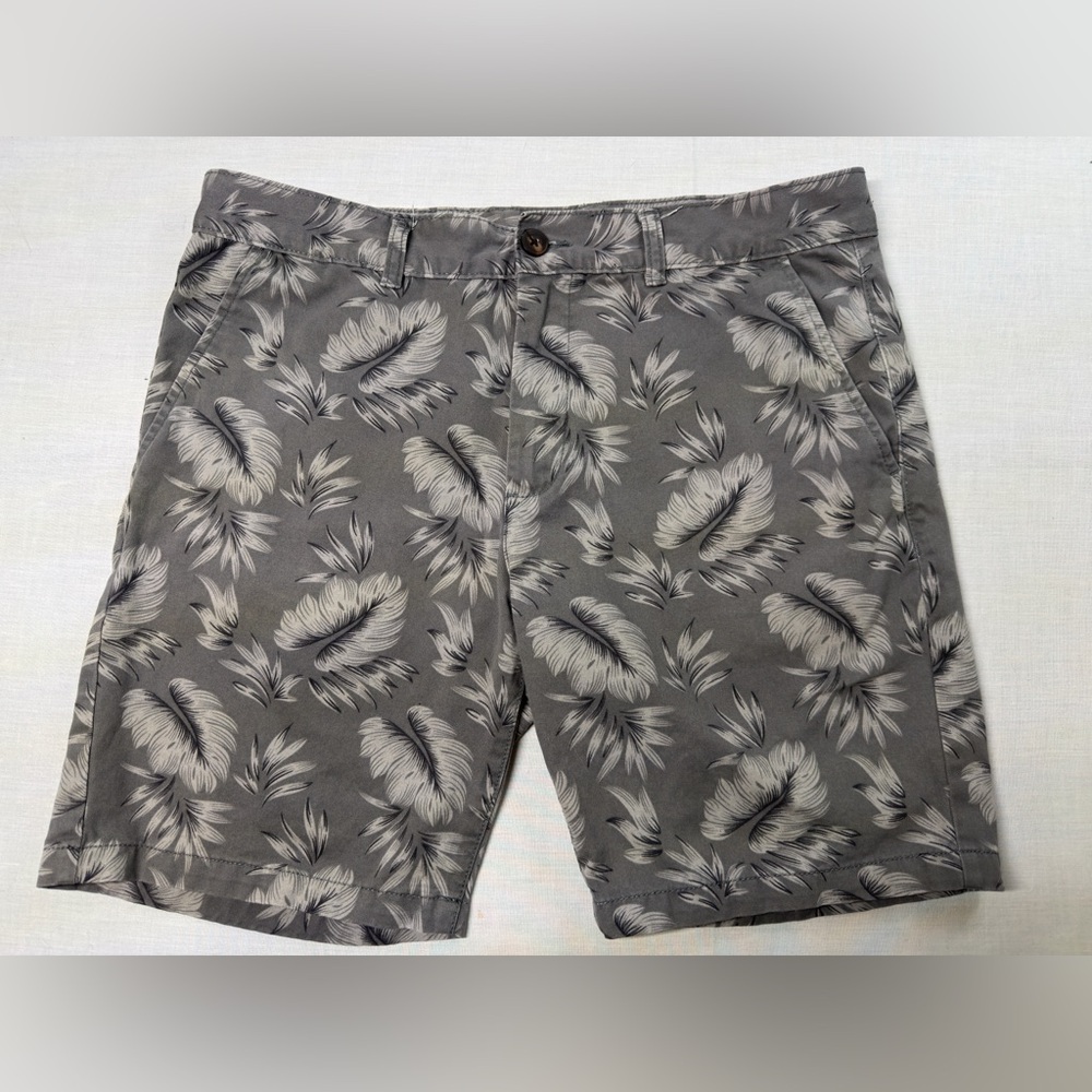 725 Originals Gray Floral Hawaiian Shorts Mens Size 36 Outdoor Hiking Casual